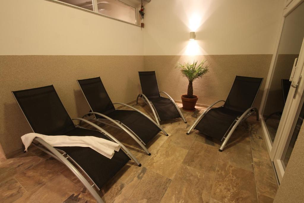 Panoramadorf Saualpe Hotel Eberstein Eksteriør billede