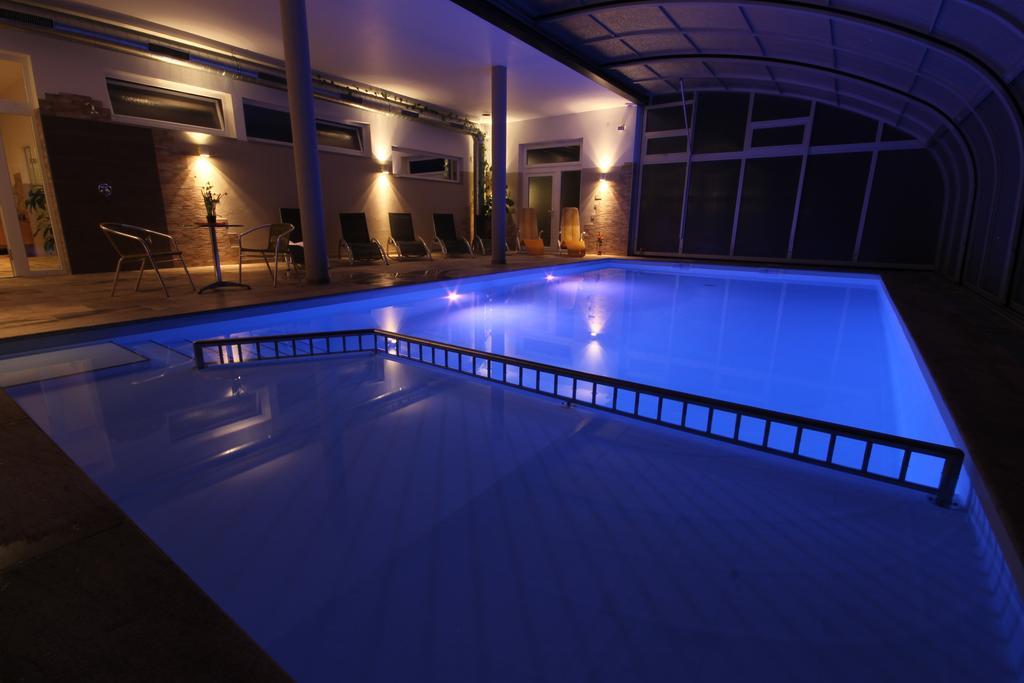 Panoramadorf Saualpe Hotel Eberstein Eksteriør billede